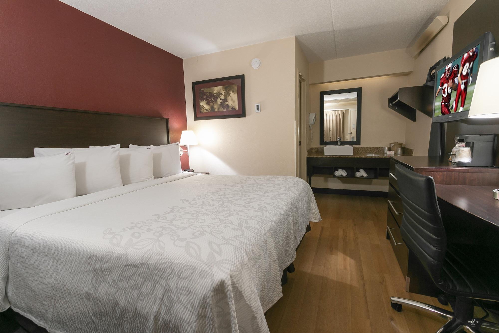 Red Roof Inn Plus+ Washington Dc - Alexandria Exterior photo