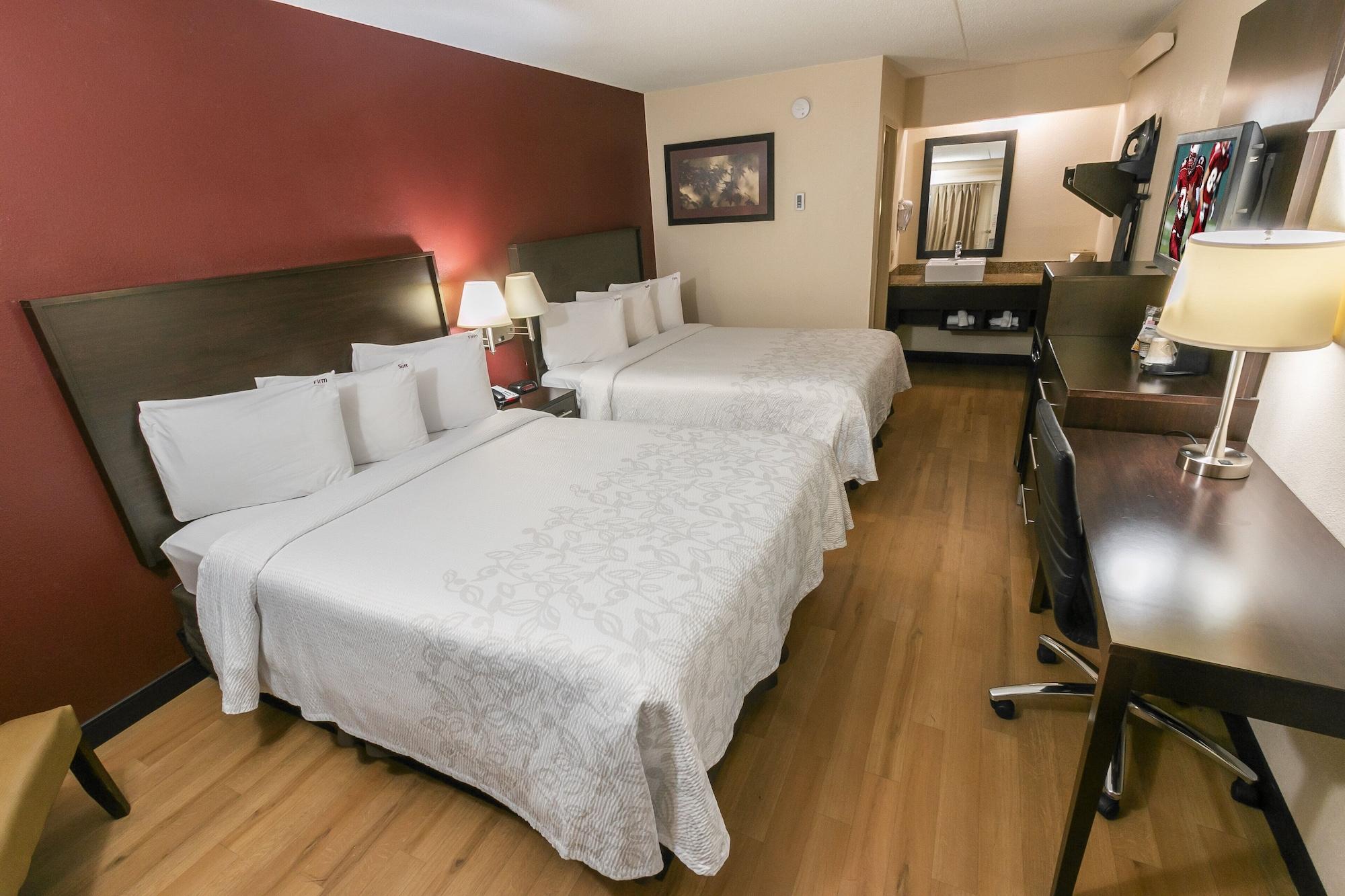 Red Roof Inn Plus+ Washington Dc - Alexandria Exterior photo