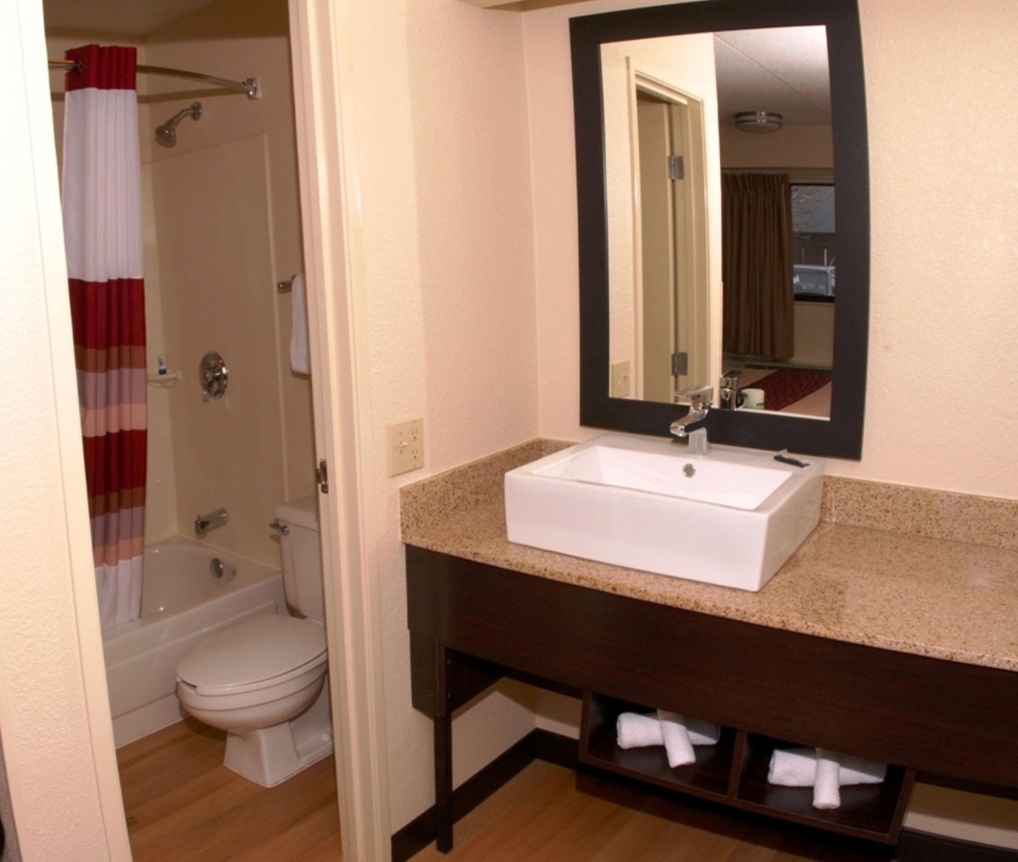 Red Roof Inn Plus+ Washington Dc - Alexandria Exterior photo