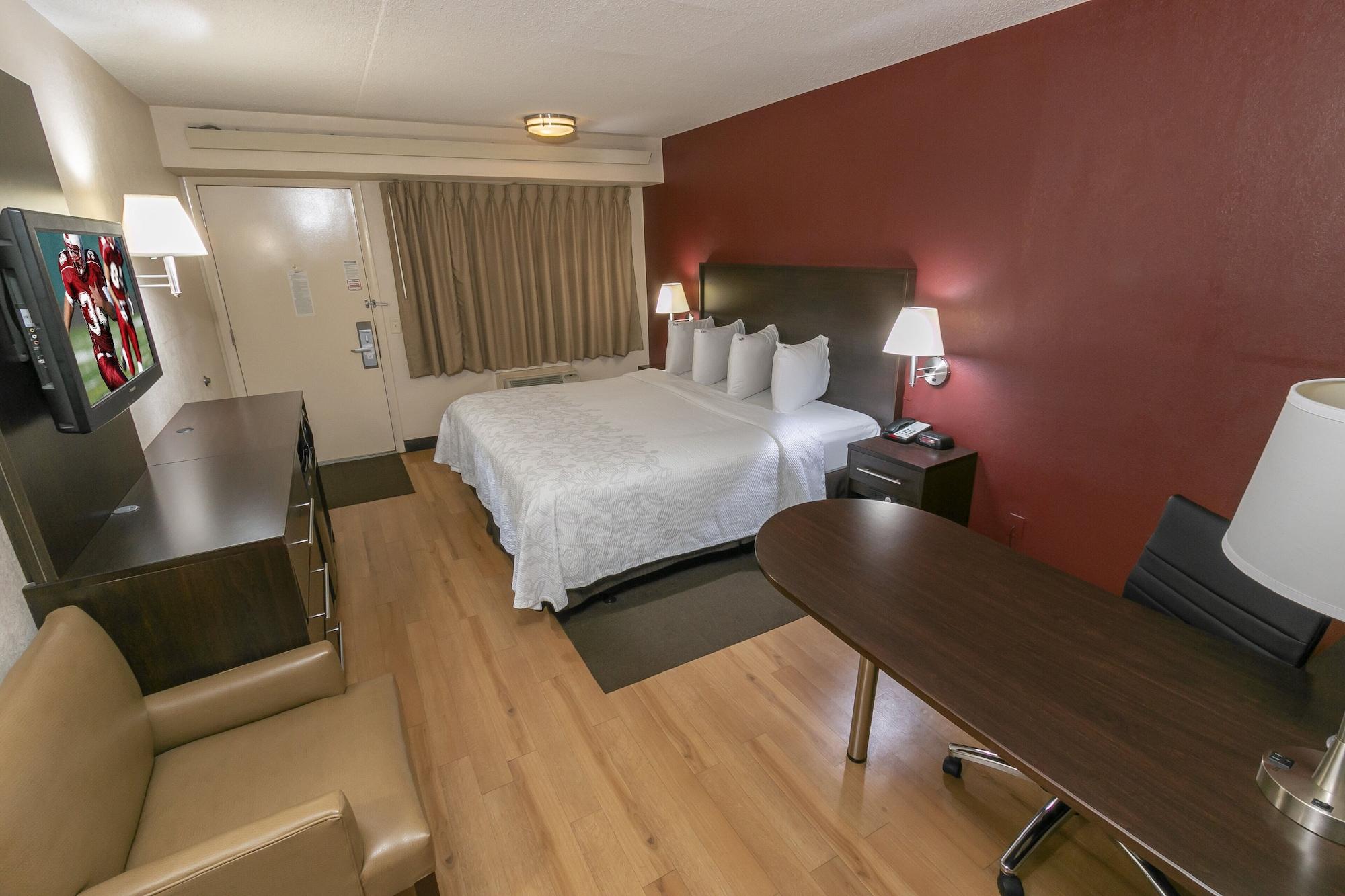 Red Roof Inn Plus+ Washington Dc - Alexandria Exterior photo