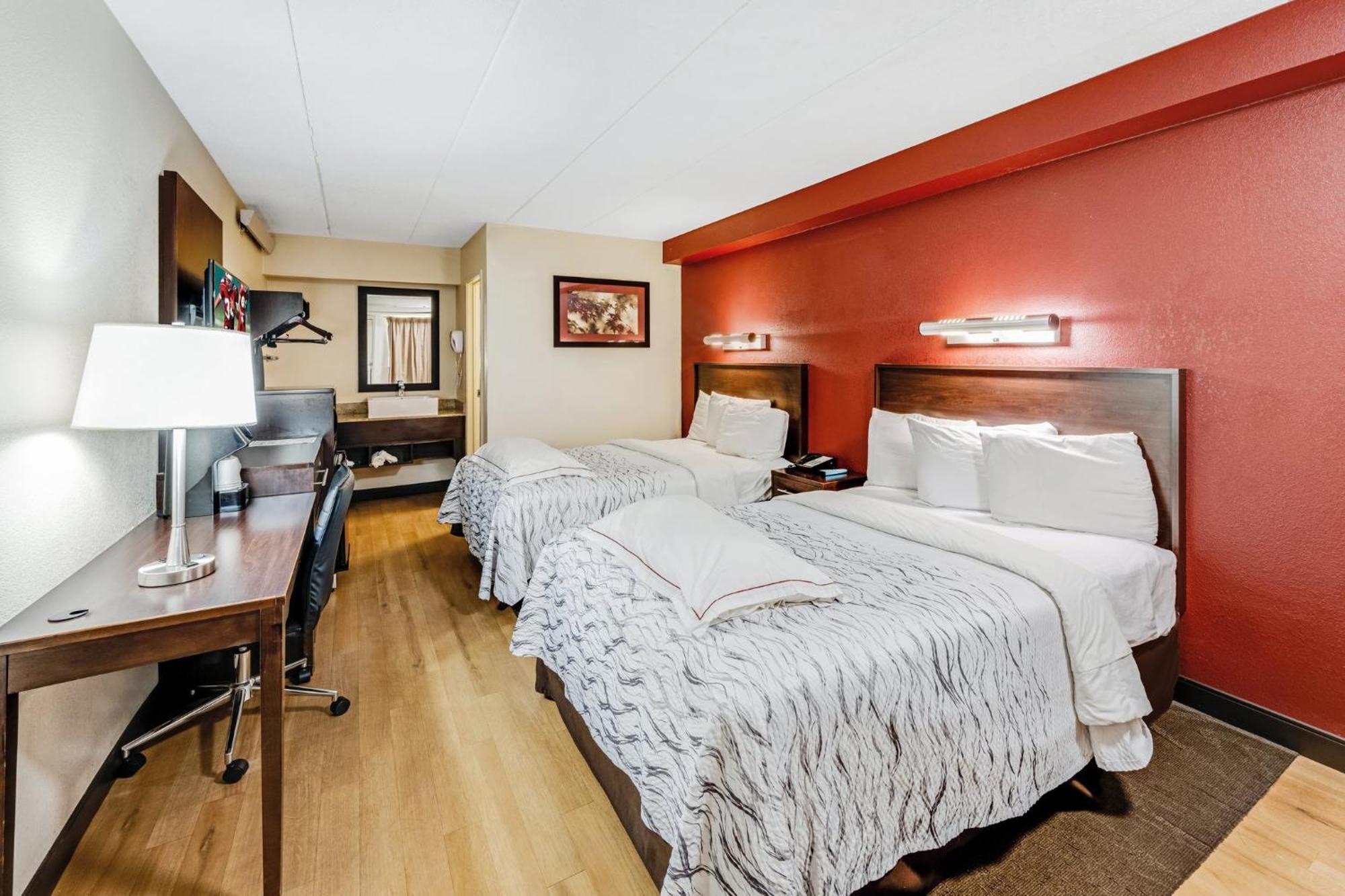 Red Roof Inn Plus+ Washington Dc - Alexandria Exterior photo