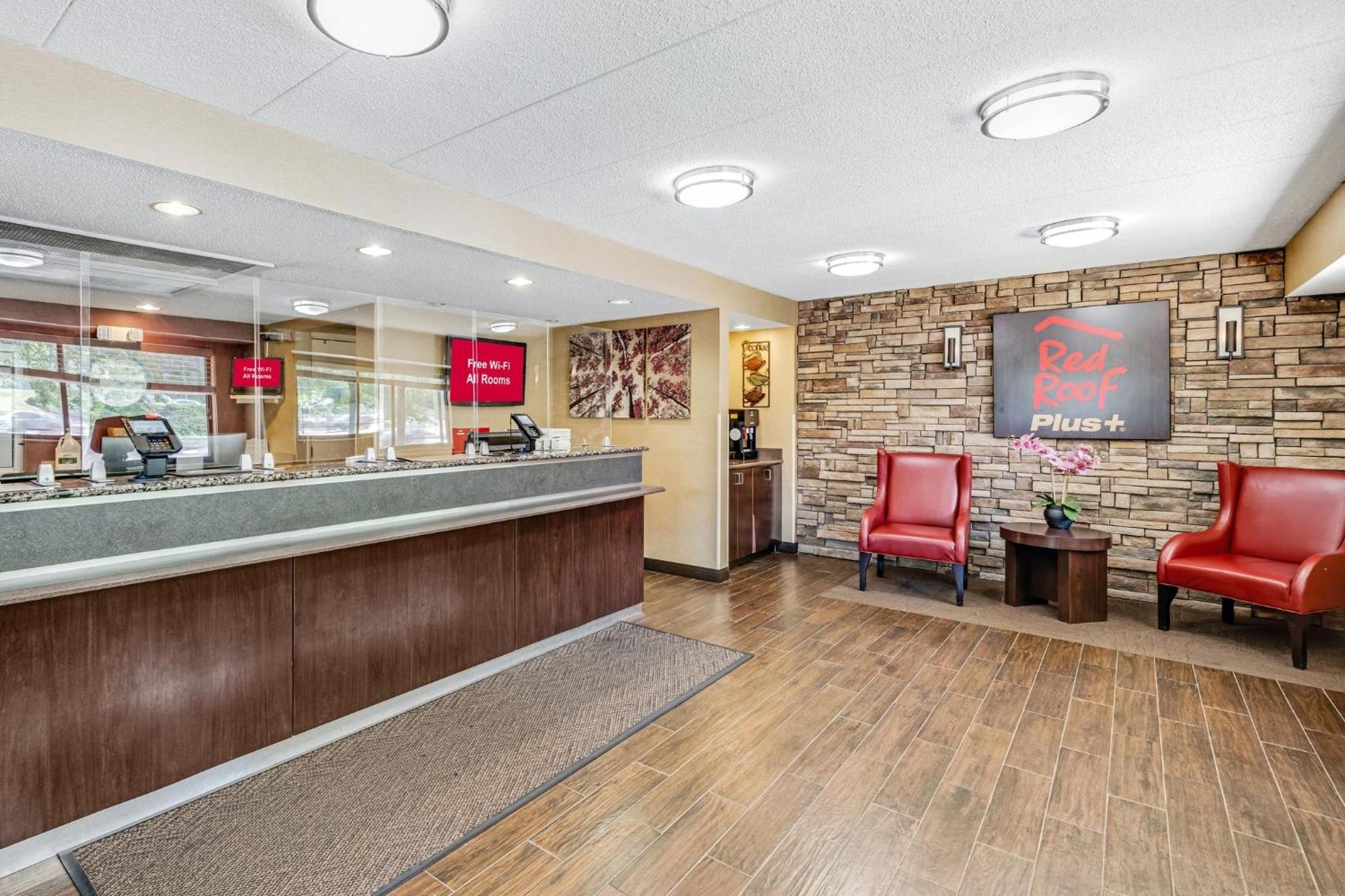 Red Roof Inn Plus+ Washington Dc - Alexandria Exterior photo